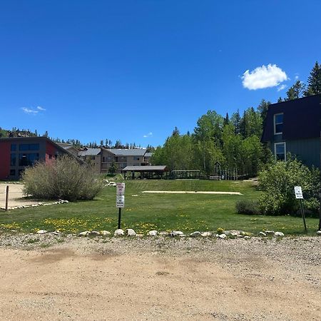 Winter Haus, Winter Park 2 Bedrooms Corner Unit W Outdoor Patio Walking Distance To The Center Of Town Buitenkant foto