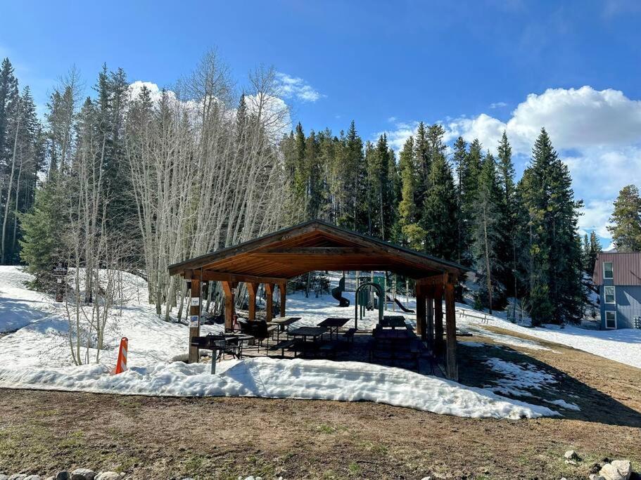 Winter Haus, Winter Park 2 Bedrooms Corner Unit W Outdoor Patio Walking Distance To The Center Of Town Buitenkant foto
