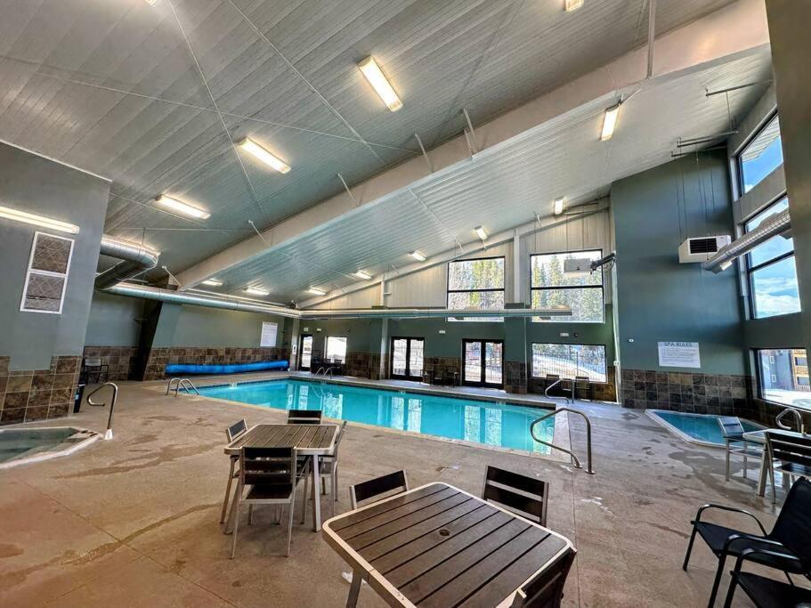 Winter Haus, Winter Park 2 Bedrooms Corner Unit W Outdoor Patio Walking Distance To The Center Of Town Buitenkant foto