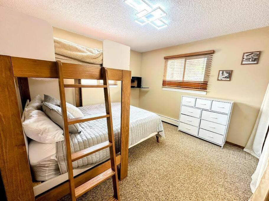 Winter Haus, Winter Park 2 Bedrooms Corner Unit W Outdoor Patio Walking Distance To The Center Of Town Buitenkant foto